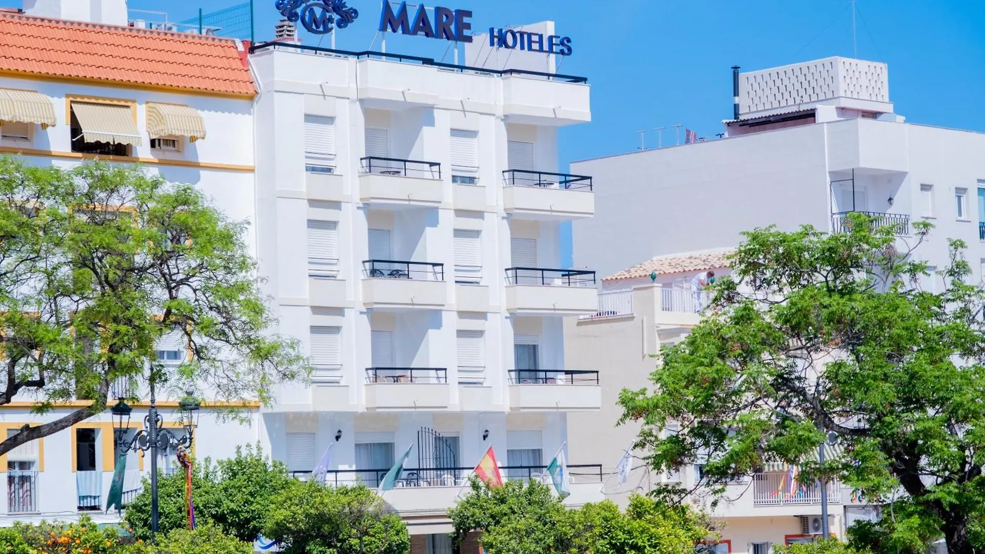 4 Hoteles Céntricos Cerca del Dona Julia Golf Club que Merece la Pena Reservar