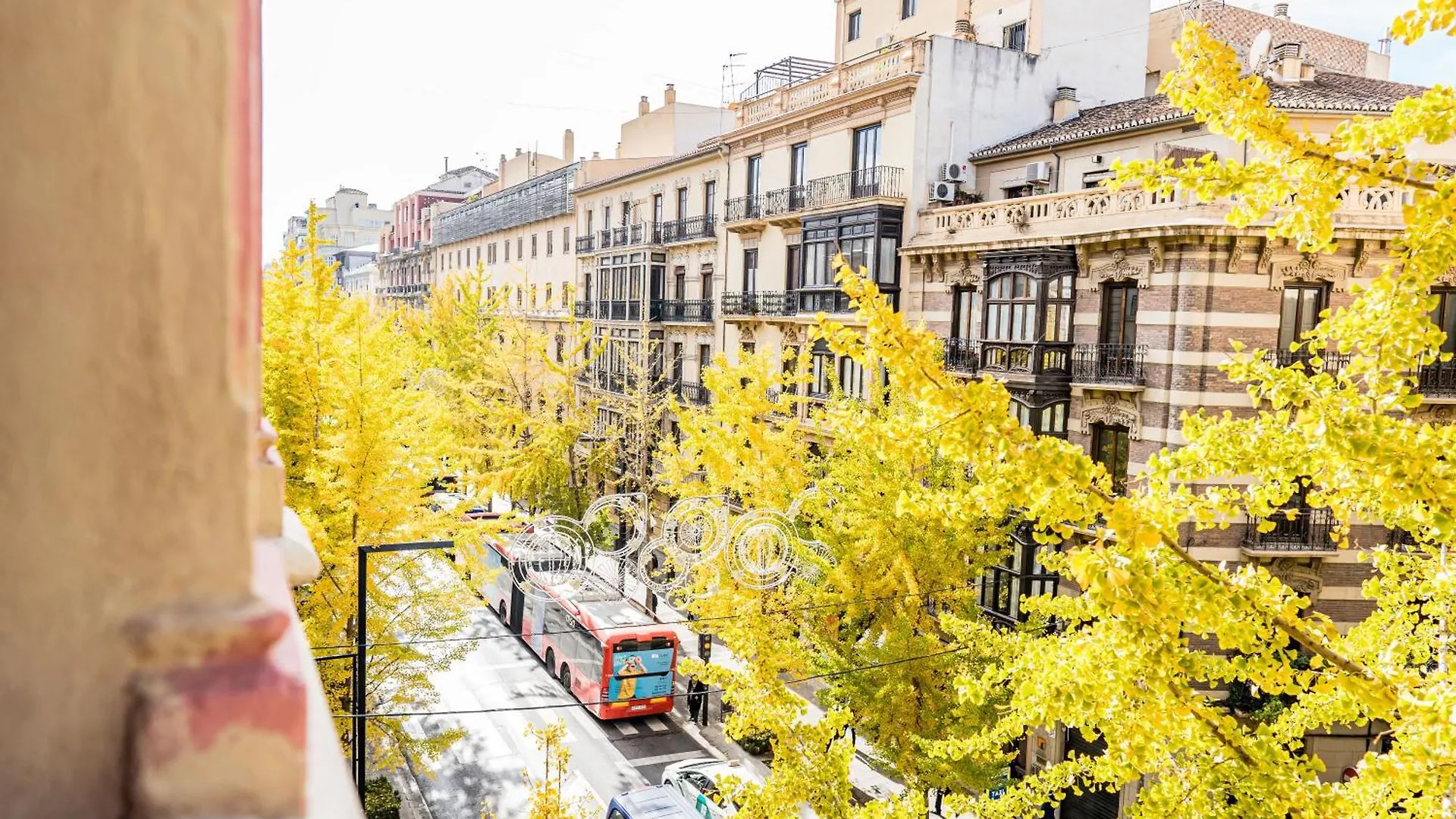 5 Hoteles Céntricos en Granada Cerca de la Facultad CAFYD